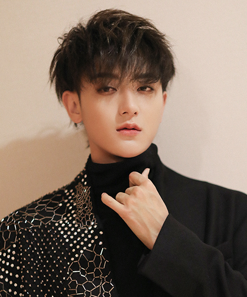 明星黄子韬商演多少 ,明星黄子韬影视,明星黄子韬平面广告代言费多少