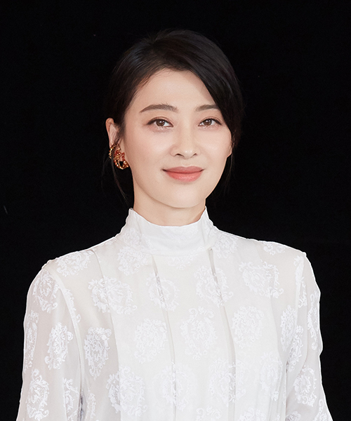 您当前的位置:>首页>新闻中心>新闻详情明星梅婷代言费,明星梅婷肖像